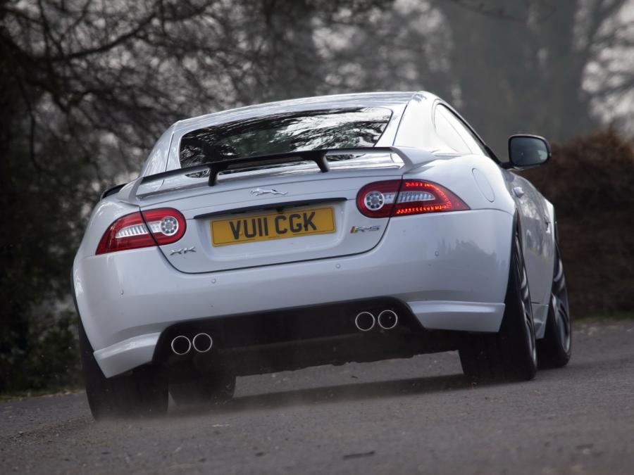 Jaguar XKR-S 2011 года  (UK) (фото 12 из 16)
